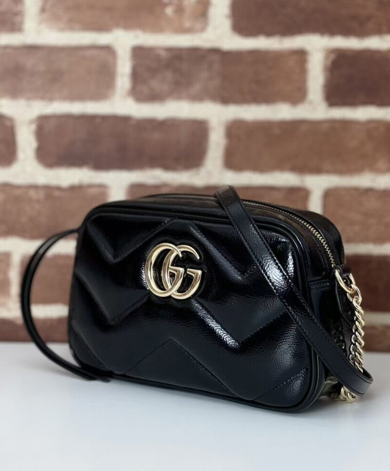 Gucci GG Marmont Series of small shoulder bag Black